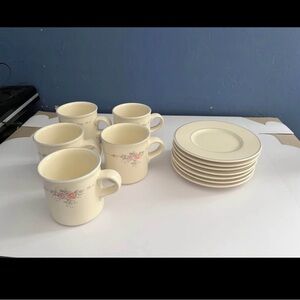 Vintage pfaltzgraff set